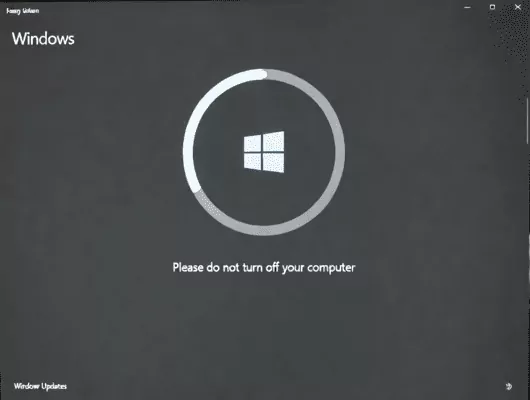 Écran de mise à jour de Windows « Please do not turn off your computer »